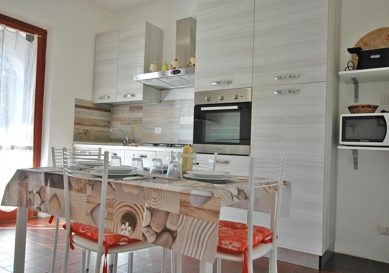 Casa Katia Apartment Lacona Bagian luar foto