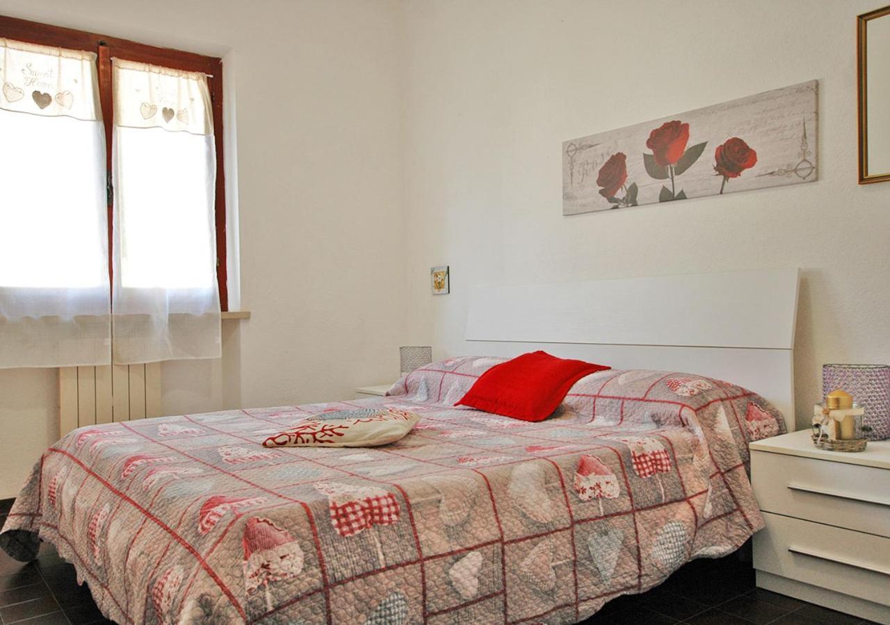 Casa Katia Apartment Lacona Bagian luar foto